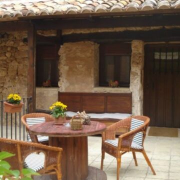 Alójate en el corazón de la villa