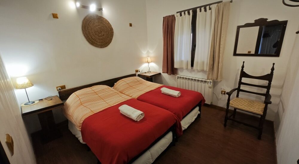 casa-gan-ebron-apartamento-de-montana-en-pueblo-medieval-el-ebron-2 casa-gan-ebron-apartamento-de-montana-en-pueblo-medieval-el-ebron-2