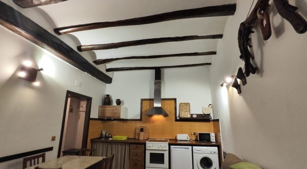 casa-gran-Cocina-comedor-sala-de-estar-Bohilgues-1-1536x864-1 casa-gran-Cocina-comedor-sala-de-estar-Bohilgues-1-1536x864-1