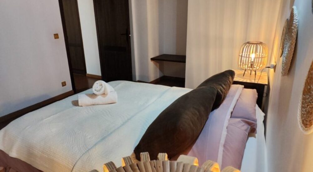 casa-gran-turia-Detalle-habitacion-Turia-1536x2048-1 casa-gran-turia-Detalle-habitacion-Turia-1536x2048-1